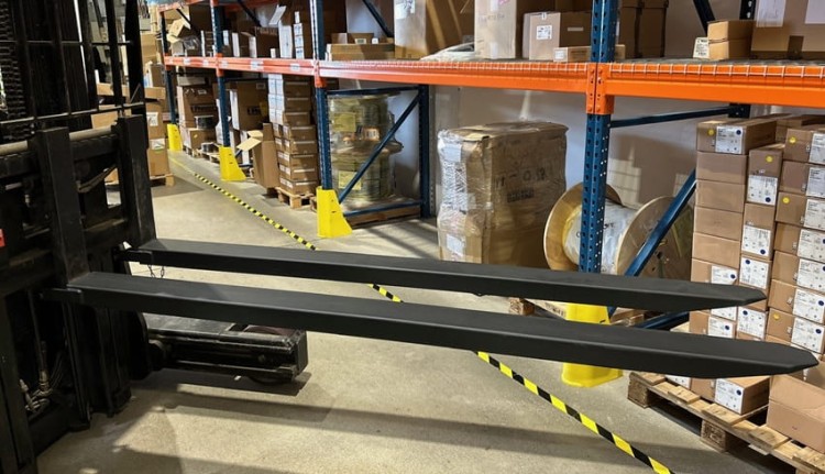 przedluzki widel do wozkow widlowych.jpg